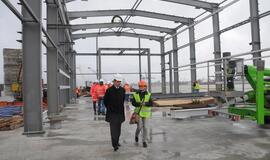 SGD terminalo krantinėje iškeltas statybų vainikas