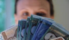 Telefoninių sukčių laimikis - 11 tūkstančių litų