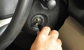 "General Motors" atšaukia dar 718 tūkst. automobilių