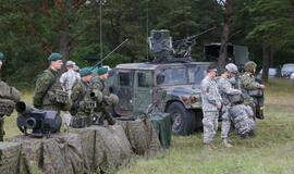 Pratybos kariniame poligone