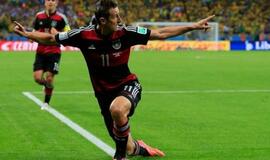 Septynis įvarčius į brazilų vartus įmušę Vokietijos futbolininkai užtikrintai žengė į pasaulio čempionato finalą