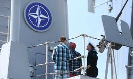 NATO laivai neliko be lankytojų ir per karščius