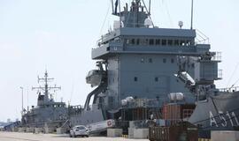 NATO laivai neliko be lankytojų ir per karščius