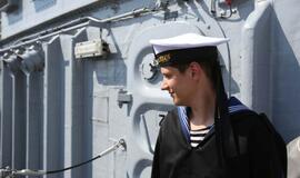 NATO laivai neliko be lankytojų ir per karščius