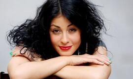 Šorena pasekė vyro pėdomis ir išbandė aktorės duoną