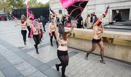 "Femen" protestavo prieš "Islamo valstybę"