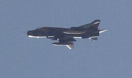 "Islamo valstybės" kovotojai apmoko savo narius pilotuoti naikintuvus