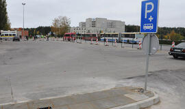 Keleivių paviljono teks palaukti?