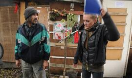 Benamių bakūžėms Pievų gatvėje - galas