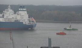 Į Klaipėdą atplaukė laivas-saugykla "Independence"