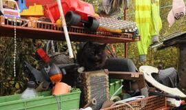 Benamių bakūžėms Pievų gatvėje - galas