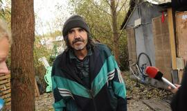 Benamių bakūžėms Pievų gatvėje - galas