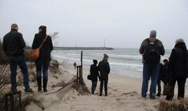 Į Klaipėdą atplaukė laivas-saugykla "Independence"