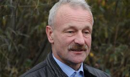 Benamių bakūžėms Pievų gatvėje - galas