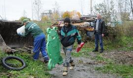 Benamių bakūžėms Pievų gatvėje - galas