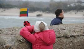 Į Klaipėdą atplaukė laivas-saugykla "Independence"