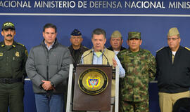 Dėl generolo pagrobimo Kolumbija nutraukia taikos derybas su sukilėliais