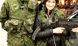 Karinės technikos pristatymas "Akropolyje"