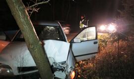 Girtas vairuotojas sudaužė automobilį ir kiaušinius