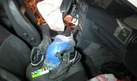 Girtas vairuotojas sudaužė automobilį ir kiaušinius