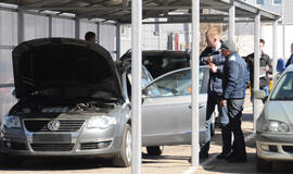 Išregistruotos transporto priemonės automatiškai galės grįžti į viešąjį eismą