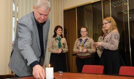 Klaipėdos rotušėje įsižiebė Betliejaus taikos ugnis