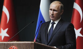 Rusai nori, kad Vladimiras Putinas vadovautų šaliai ir po 2018 metų