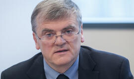 Bankus turės gelbėti patys bankai