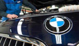 BMW sutinka Kinijos pardavėjams sumokėti 820 mln. JAV dolerių subsidijų