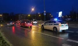 Prie darbovietės sunkiai sužeista policijos sekretorė