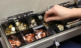 Pirmoji euro įvedimo Lietuvoje diena