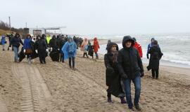 Lietus neatbaidė paplūdimius tvarkiusių savanorių