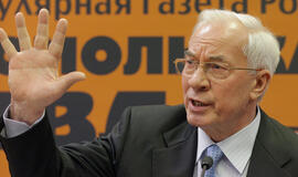 Buvęs Ukrainos premjeras Mykola Azarovas kaltina Vakarus apgaule