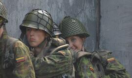 Norima grąžinti šauktinių kariuomenę