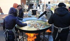 Užgavėnių šventė Naujajame turguje