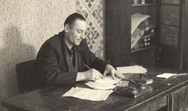 Klaipėdos akvarelės: namai ir žmonės (383)