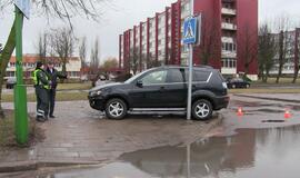 Baltijos prospekte pėsčiųjų perėjoje partrenkta mergina