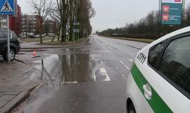 Baltijos prospekte pėsčiųjų perėjoje partrenkta mergina