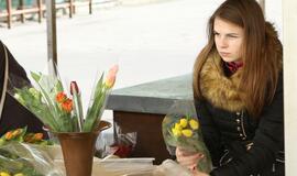 Prekyba tulpėmis kovo 8-ąją