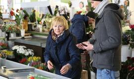 Prekyba tulpėmis kovo 8-ąją