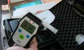 Girti vairuoja ir Kovo 11-ąją