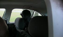 Girti vairuoja ir Kovo 11-ąją