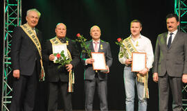 Tradicijos tęsiamos: veteranų vakaras - bet kokiu oru