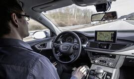 Automobiliai be vairuotojų: visureigis pervažiavo Ameriką