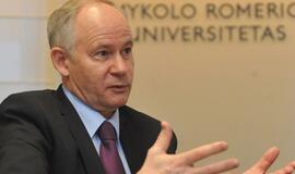 Naujasis Mykolo Romerio universiteto rektorius Algirdas Monkevičius: Teisininkų Lietuvoje dar trūksta