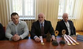 Sunkiaatlečių pagerbimas pas merą