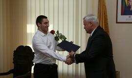 Sunkiaatlečių pagerbimas pas merą