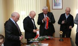 Sunkiaatlečių pagerbimas pas merą