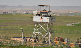 Turkų pajėgos pasienyje su Sirija suėmė devynis britus