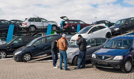 Tyrimas atskleidė, kad 1 iš 5 automobilių Lietuvoje yra su suklastota rida